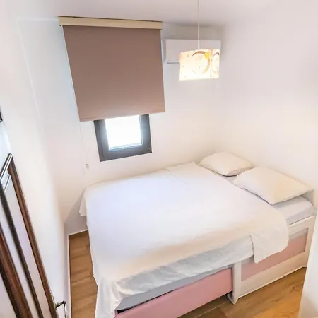 Apartment Bitez